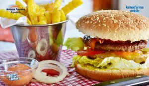 Read more about the article 10 Bahaya Junk Food Bagi Kesehatan Yang Harus Diwaspadai